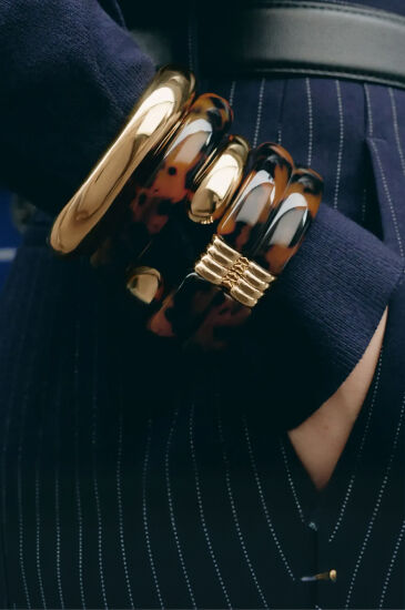 BRACELETS[[D&eacute;couvrir]]