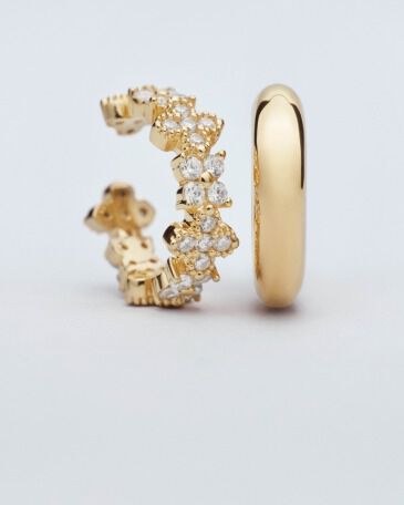 BOUCLES D'OREILLES