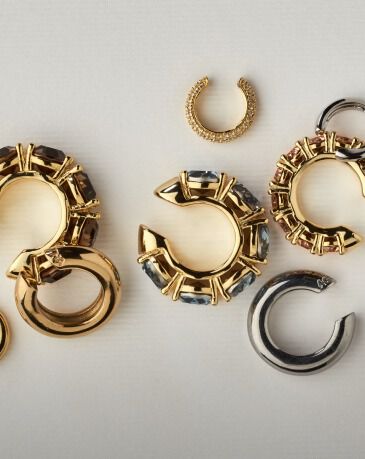 EARCUFFS
