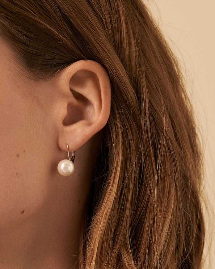 Boucles d'oreilles pendantes PERLYS - Perle / Argenté - Boucles d'oreilles  | Agatha