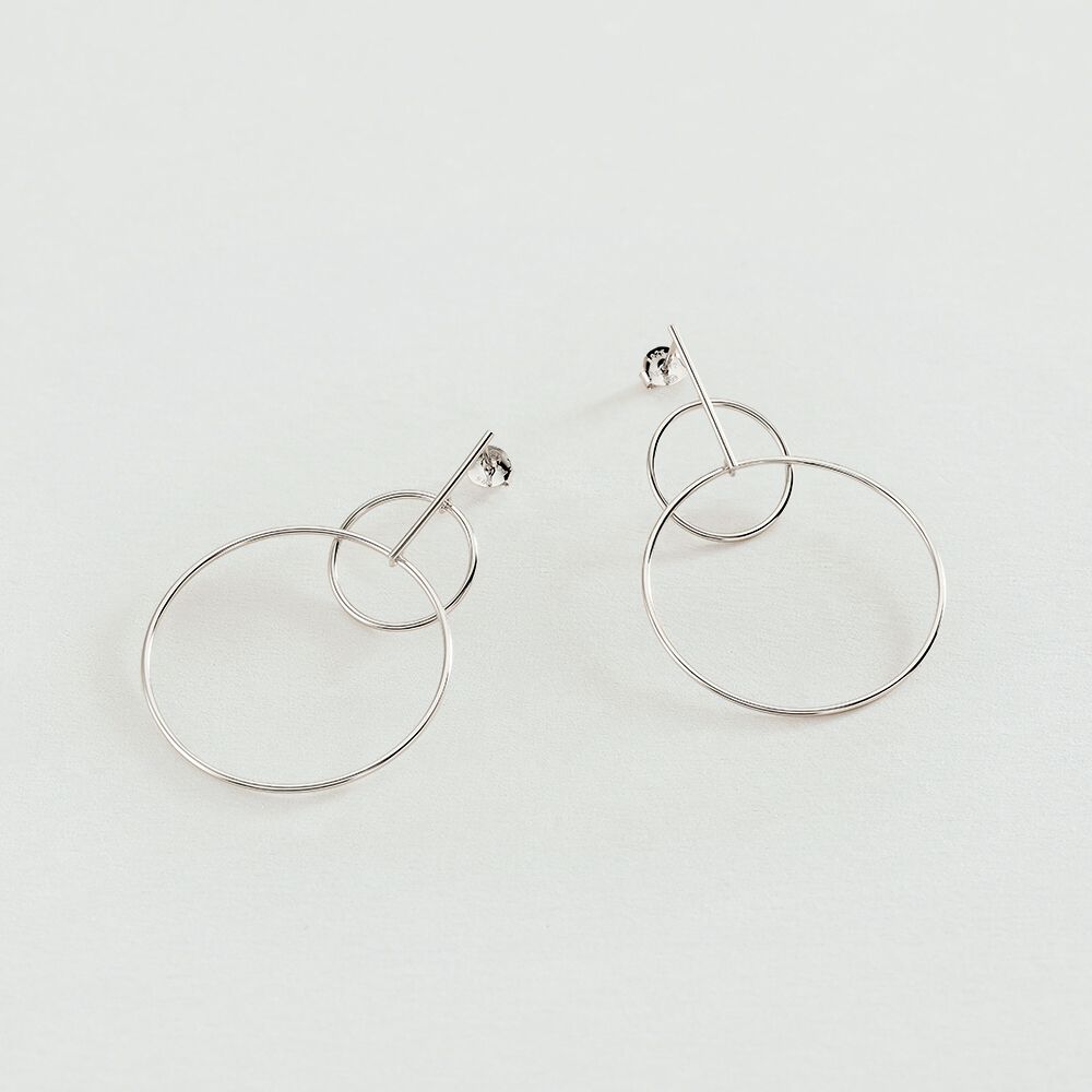Boucles d'oreilles pendantes CASSINI - Argenté - Boucles d'oreilles cercle  | Agatha