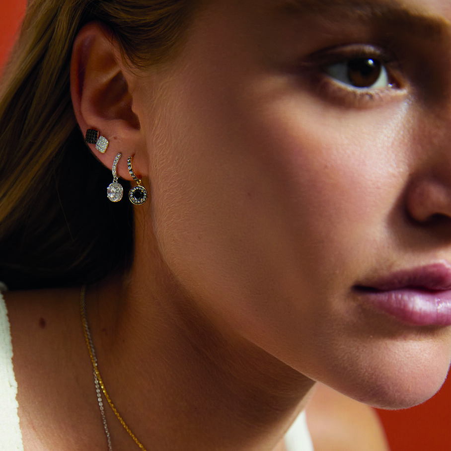 Boucles d'oreilles puces GLORIA - Cristal / Doré - Boucles d'oreilles puces  | Agatha