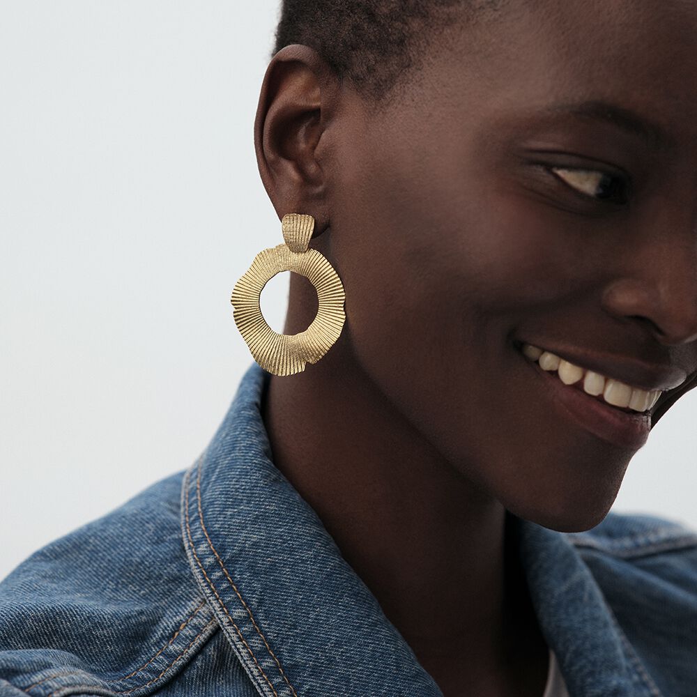 Boucles d'oreilles pendantes VENUS - Dor&eacute; - Boucles d'oreilles fantaisies  | Agatha