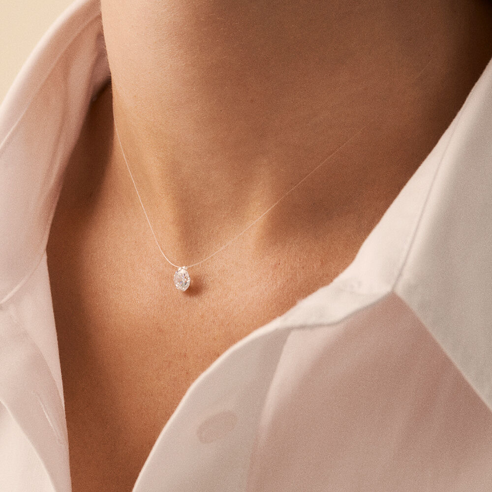 COLLIER perle de 10mm nacrée gris clair, fil nylon transparent , 40 cm + 5  cm de chaînette